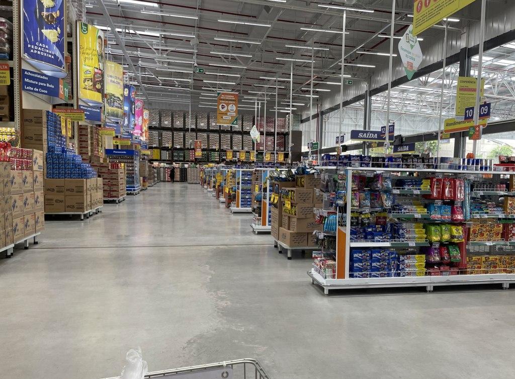 Atacadistas de gêneros alimentícios e atacadistas de frutas: CCT 2024/2025 é assinada com reajuste salarial de 5%